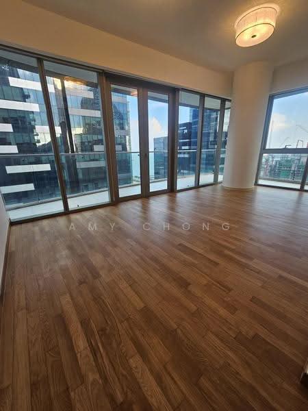 One Shenton, 1 Shenton Way, Boat Quay / Raffles Place / Marina, 2 Bedrooms, 1,130 sqft, Condominium For Sale, by Amy Chong, 500265823 - Living Room - PropertyGuru.com.sg