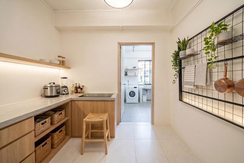 1016 upper Serangoon road, upper serangoon road, Hougang / Punggol / Sengkang, 4 Bedrooms, 1,010 sqft, Walk-up Apartment For Sale, by Denise Seow, 500265837 - Kitchen - PropertyGuru.com.sg