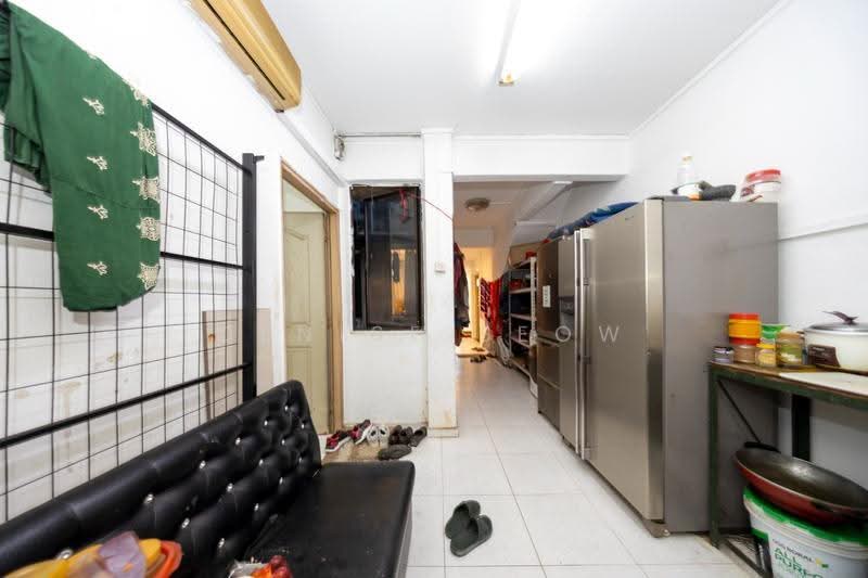 1016 upper Serangoon road, upper serangoon road, Hougang / Punggol / Sengkang, 4 Bedrooms, 1,010 sqft, Walk-up Apartment For Sale, by Denise Seow, 500265837 - Interior - PropertyGuru.com.sg