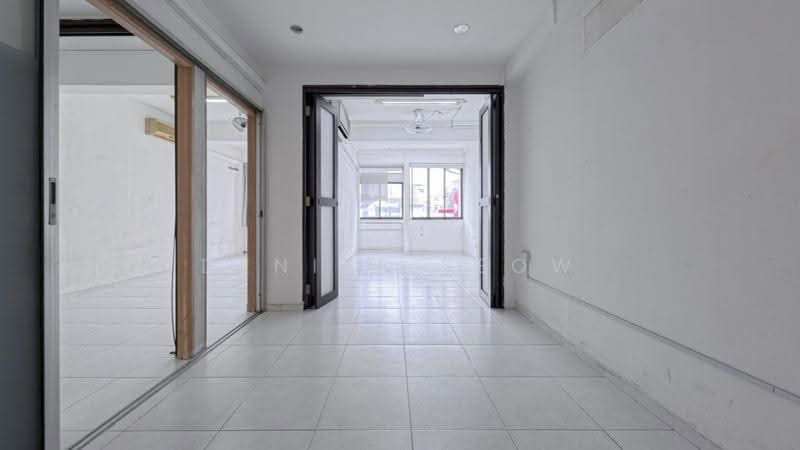 1016 upper Serangoon road, upper serangoon road, Hougang / Punggol / Sengkang, 4 Bedrooms, 1,010 sqft, Walk-up Apartment For Sale, by Denise Seow, 500265837 - PropertyGuru.com.sg