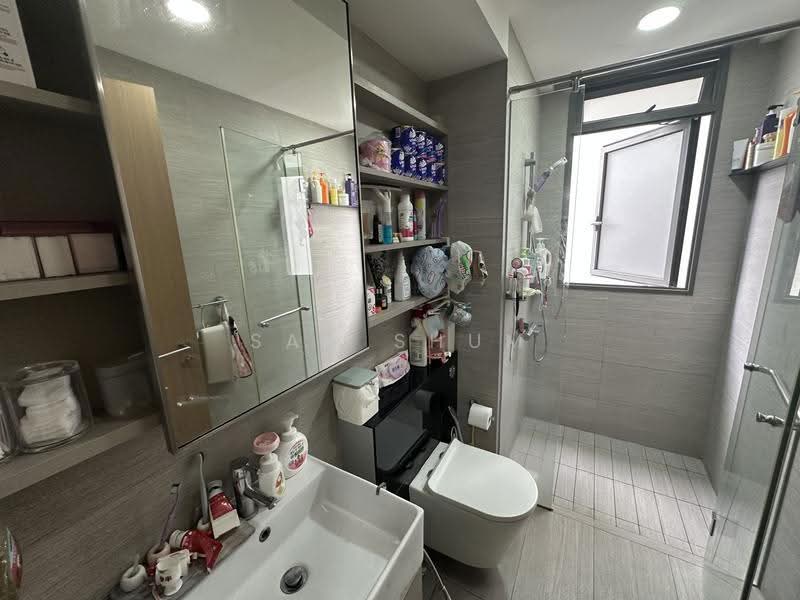 Parc Life, 29 Sembawang Crescent, Sembawang / Yishun, 3 Bedrooms, 1,109 sqft, Condominium For Sale, by Sam Shum, 500265839 - Bathroom - PropertyGuru.com.sg
