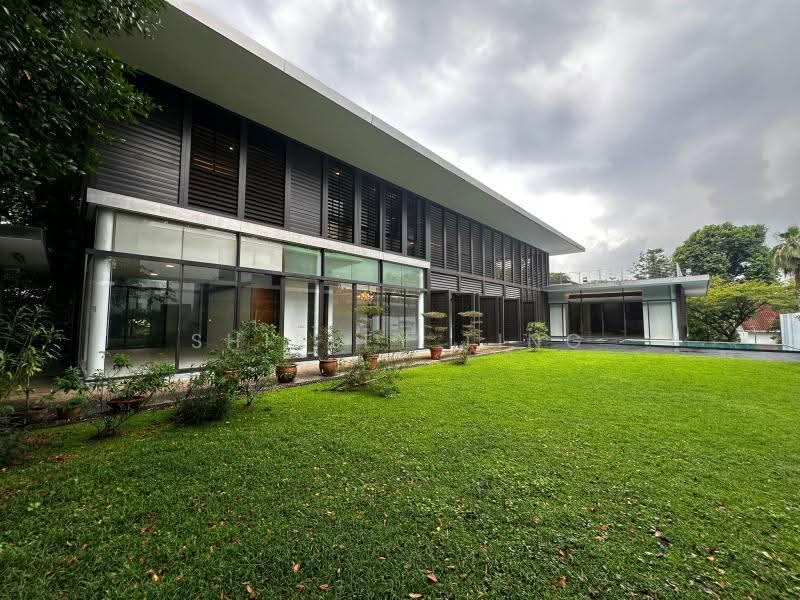BEST BUY! LOW$$$! ELEVATED GOOD CLASS BUNGALOW @ QUEEN ASTRID LOC, Tanglin / Holland / Bukit Timah, 5 Bedrooms, 8,000 sqft, Good Class Bungalow For Sale, by Shirley Ting, 500265845 - Exterior - PropertyGuru.com.sg