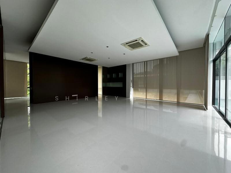 BEST BUY! LOW$$$! ELEVATED GOOD CLASS BUNGALOW @ QUEEN ASTRID LOC, Tanglin / Holland / Bukit Timah, 5 Bedrooms, 8,000 sqft, Good Class Bungalow For Sale, by Shirley Ting, 500265845 - Living Room - PropertyGuru.com.sg