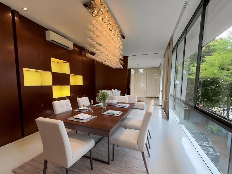 BEST BUY! LOW$$$! ELEVATED GOOD CLASS BUNGALOW @ QUEEN ASTRID LOC, Tanglin / Holland / Bukit Timah, 5 Bedrooms, 8,000 sqft, Good Class Bungalow For Sale, by Shirley Ting, 500265845 - Dining Room - PropertyGuru.com.sg