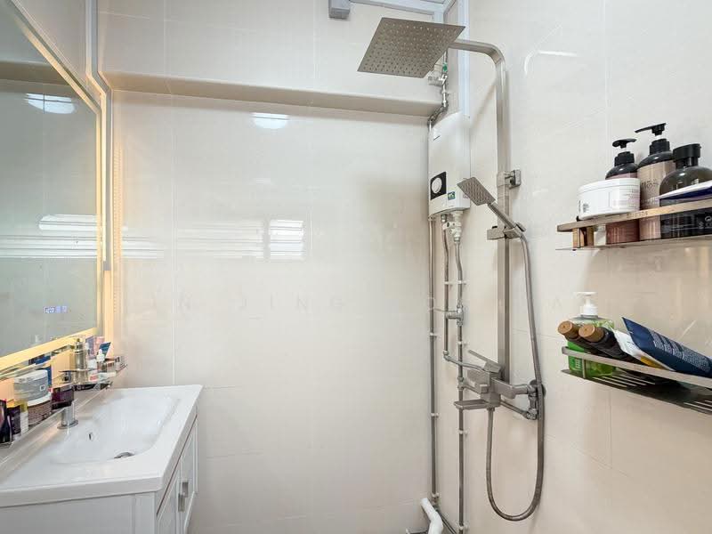 403 Yishun Avenue 6, 403 Yishun Avenue 6, Sembawang / Yishun, 3 Bedrooms, 904 sqft, HDB Flat For Sale, by Lin Jing Sophia, 500265846 - PropertyGuru.com.sg