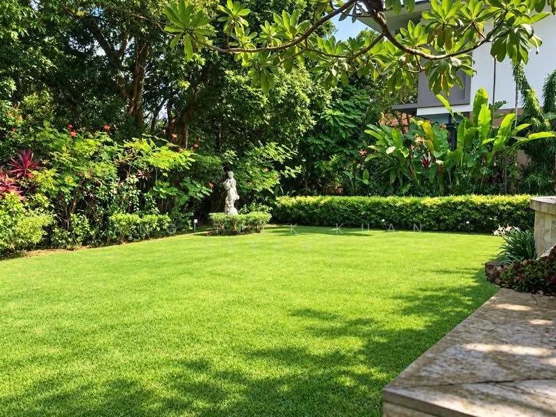 Own Piece Of Paradise | Peaceful & Tranquil, Chantek, Swiss Club, Hua Guan, Clementi Park / Upper Bukit Timah, 5 Bedrooms, 4,500 sqft, Bungalow House For Sale, by Ang Teck Kuan (Teck), 500265851 - Garden - PropertyGuru.com.sg