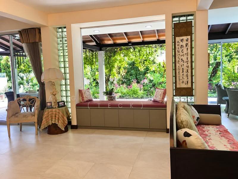 Own Piece Of Paradise | Peaceful & Tranquil, Chantek, Swiss Club, Hua Guan, Clementi Park / Upper Bukit Timah, 5 Bedrooms, 4,500 sqft, Bungalow House For Sale, by Ang Teck Kuan (Teck), 500265851 - Living Room - PropertyGuru.com.sg