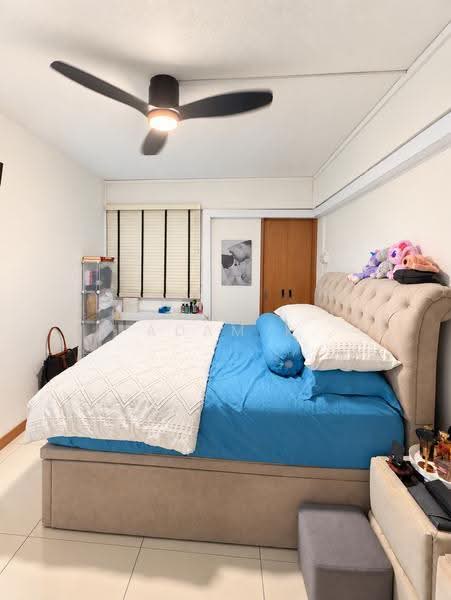 607 Ang Mo Kio Avenue 4, 607 Ang Mo Kio Avenue 4, Ang Mo Kio / Bishan / Thomson, 2 Bedrooms, 732 sqft, HDB Flat For Sale, by Adam K, 500265856 - Bedroom - PropertyGuru.com.sg