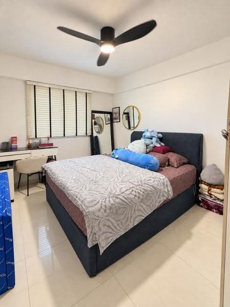 607 Ang Mo Kio Avenue 4, 607 Ang Mo Kio Avenue 4, Ang Mo Kio / Bishan / Thomson, 2 Bedrooms, 732 sqft, HDB Flat For Sale, by Adam K, 500265856 - Bedroom - PropertyGuru.com.sg