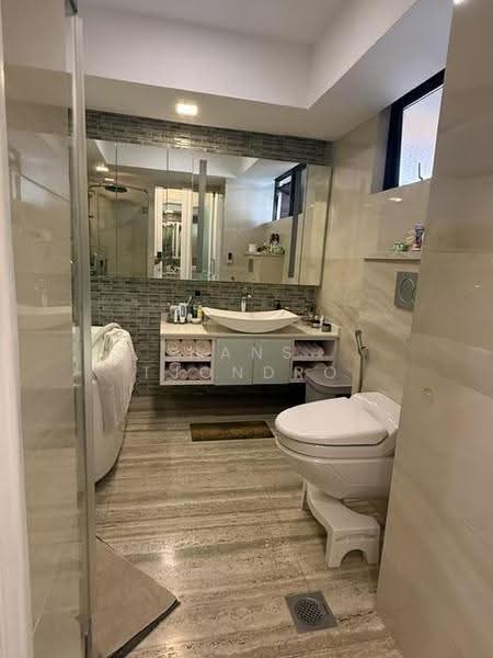 Yong An Park, 327 River Valley Road, Orchard / River Valley, 3 Bedrooms, 3,434 sqft, Condominium For Sale, by Hans Tjondro, 500265858 - Bathroom - PropertyGuru.com.sg