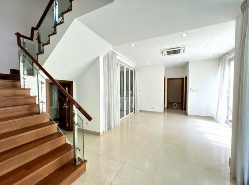 7A Namly Crescent, Tanglin / Holland / Bukit Timah, 5 Bedrooms, 4,400 sqft, Semi-Detached House For Rent, by Angeline Ho, 500265869 - Interior - PropertyGuru.com.sg
