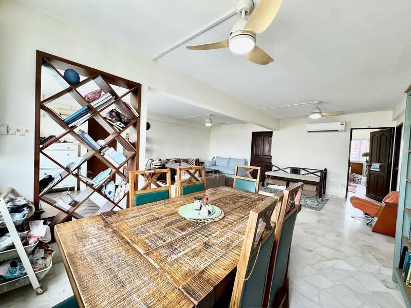 796 Yishun Ring Road, 796 Yishun Ring Road, Sembawang / Yishun, 3 Bedrooms, 1,367 sqft, HDB Flat For Sale, by Chew Lih Yuan, 500265872 - Dining Room - PropertyGuru.com.sg