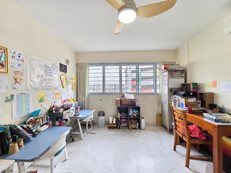 796 Yishun Ring Road, 796 Yishun Ring Road, Sembawang / Yishun, 3 Bedrooms, 1,367 sqft, HDB Flat For Sale, by Chew Lih Yuan, 500265872 - Study - PropertyGuru.com.sg