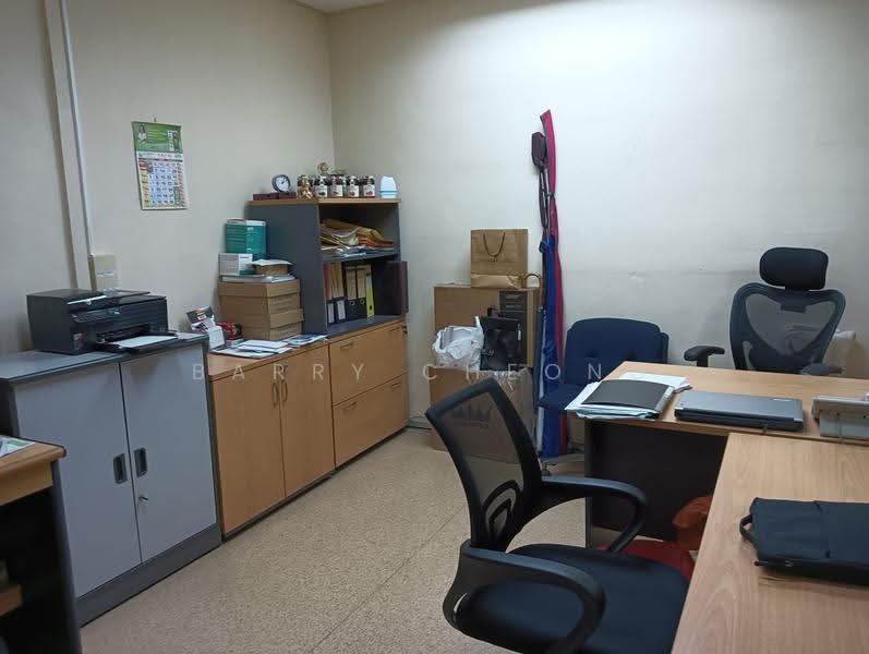 Toh Guan Centre, 21 Toh Guan Road East, Boon Lay / Jurong / Tuas, 1,356 sqft, Factory / Workshop (B2) For Sale, by Barry Cheong, 500265895 - Interior - CommercialGuru.com.sg