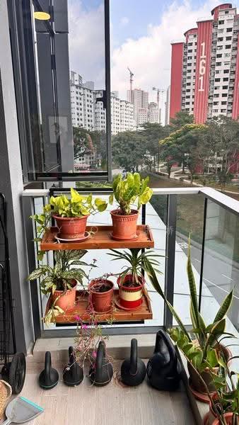 Stirling Residences, 23 Stirling Road, Alexandra / Commonwealth, 3 Bedrooms, 764 sqft, Condominium For Sale, by Anthea Yeo 杨丽娇, 500265898 - Balcony - PropertyGuru.com.sg