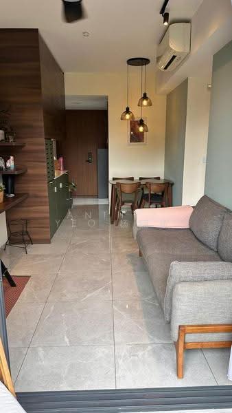 Stirling Residences, 23 Stirling Road, Alexandra / Commonwealth, 3 Bedrooms, 764 sqft, Condominium For Sale, by Anthea Yeo 杨丽娇, 500265898 - Living Room - PropertyGuru.com.sg