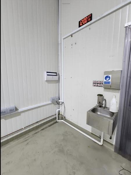 Food XChange @ Admiralty, 8A Admiralty Street, Sembawang / Yishun, 5,845 sqft, Factory / Workshop (B2) For Sale, by Dave Sioh, 500265910 - Interior - CommercialGuru.com.sg