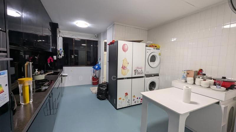 Petir Road Room Rental, Petir Road, Room Rental, 120 sqft, HDB Flat For Rent, by Rebecca Koh, 500265935 - Kitchen - PropertyGuru.com.sg