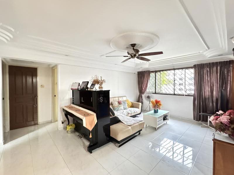 127 Simei Street 1, 127 Simei Street 1, Pasir Ris / Tampines, 3 Bedrooms, 1,302 sqft, HDB Flat For Sale, by Melissa Koh, 500265944 - Living Room - PropertyGuru.com.sg