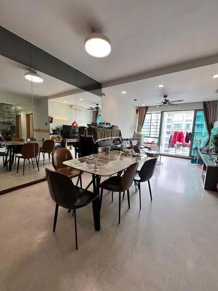 The Quintet, 38 Choa Chu Kang Street, Dairy Farm / Bukit Panjang / Choa Chu Kang, 3 Bedrooms, 1,259 sqft, Condominium For Sale, by Pick Yuen Liow, 500265948 - Living Room - PropertyGuru.com.sg