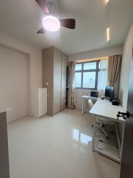 246B Ang Mo Kio Street 21, 246B Ang Mo Kio Street 21, Ang Mo Kio / Bishan / Thomson, Room Rental, 150 sqft, HDB Flat For Rent, by Shannon Tay, 500265956 - Study - PropertyGuru.com.sg