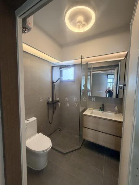 246B Ang Mo Kio Street 21, 246B Ang Mo Kio Street 21, Ang Mo Kio / Bishan / Thomson, Room Rental, 150 sqft, HDB Flat For Rent, by Shannon Tay, 500265956 - Bathroom - PropertyGuru.com.sg