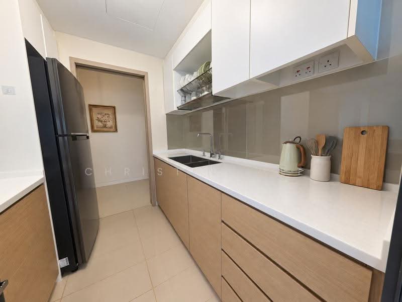 Treasure at Tampines, 41 Tampines Lane, Pasir Ris / Tampines, 4 Bedrooms, 1,238 sqft, Condominium For Sale, by Christine Wee, 500265977 - Kitchen - PropertyGuru.com.sg
