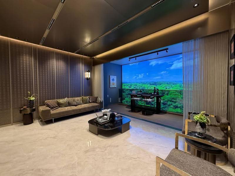 Family-Sized 4-Bedder Near an MRT, Under $3.3M, Mandai / Upper Thomson, 4 Bedrooms, 1,346 sqft, Condominium For Sale, by Ronnie Tan, 500265979 - Living room - PropertyGuru.com.sg
