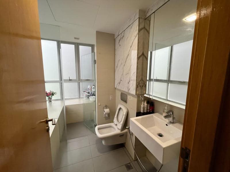 Oasis @ Elias, 60 - 72 Elias Road, Pasir Ris / Tampines, 2 Bedrooms, 980 sqft, Condominium For Rent, by Tan Fione, 500265990 - Bathroom - PropertyGuru.com.sg