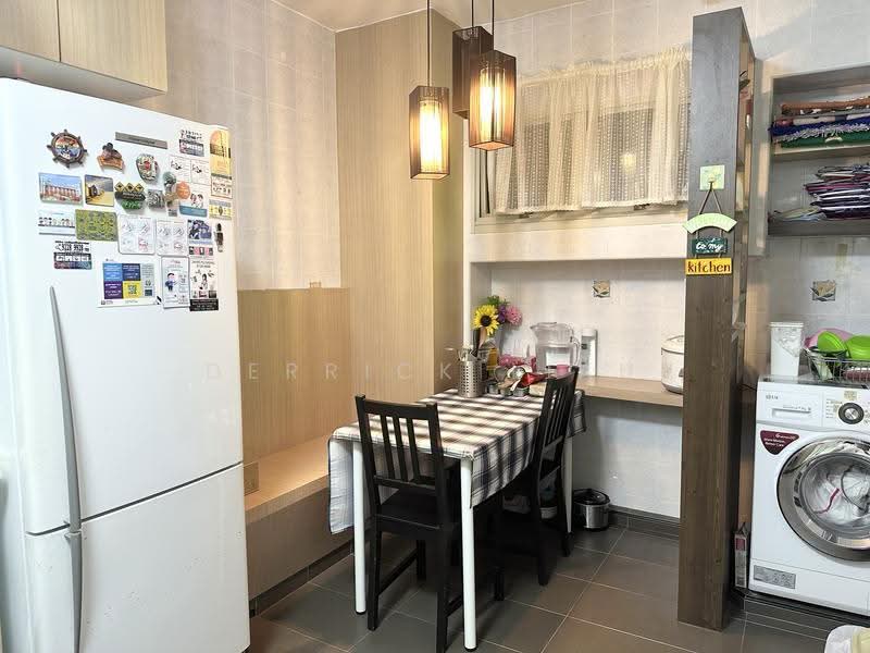 107C Edgefield Plains, 107C Edgefield Plains, Hougang / Punggol / Sengkang, Room Rental, 96 sqft, HDB Flat For Rent, by Derrick Liau, 500265991 - Kitchen - PropertyGuru.com.sg