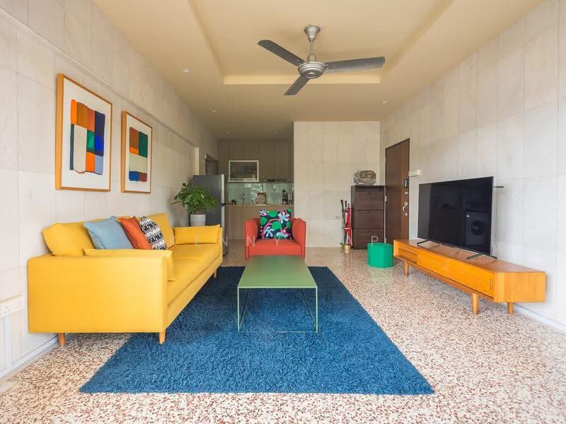 Dual-key Walk-up Apartment near Somerset, Orchard / River Valley, 3 Bedrooms, 990 sqft, Walk-up Apartment For Sale, by Kenny Yap, 500265993 - PropertyGuru.com.sg