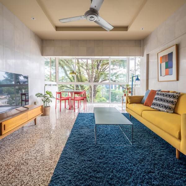 Dual-key Walk-up Apartment near Somerset, Orchard / River Valley, 3 Bedrooms, 990 sqft, Walk-up Apartment For Sale, by Kenny Yap, 500265993 - Living Room - PropertyGuru.com.sg