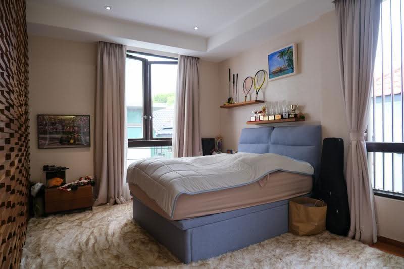 Opera Estate, Fidelio Street, Carmen Street, Aida Street, Tosca Street, East Coast / Marine Parade, 7 Bedrooms, 5,590 sqft, Semi-Detached House For Sale, by JR Foo, 500265997 - Ensuite Bedroom 2 - PropertyGuru.com.sg