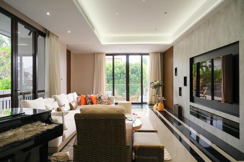 Opera Estate, Fidelio Street, Carmen Street, Aida Street, Tosca Street, East Coast / Marine Parade, 7 Bedrooms, 5,590 sqft, Semi-Detached House For Sale, by JR Foo, 500265997 - Living Room - PropertyGuru.com.sg