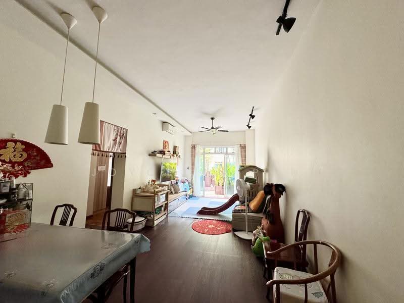 Seletar Springs Condominium, 106 Gerald Drive, Seletar / Yio Chu Kang, 2 Bedrooms, 1,238 sqft, Condominium For Sale, by Joycelyn Poh, 500266016 - Living Room - PropertyGuru.com.sg