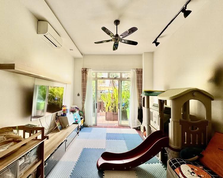 Seletar Springs Condominium, 106 Gerald Drive, Seletar / Yio Chu Kang, 2 Bedrooms, 1,238 sqft, Condominium For Sale, by Joycelyn Poh, 500266016 - Living Room - PropertyGuru.com.sg