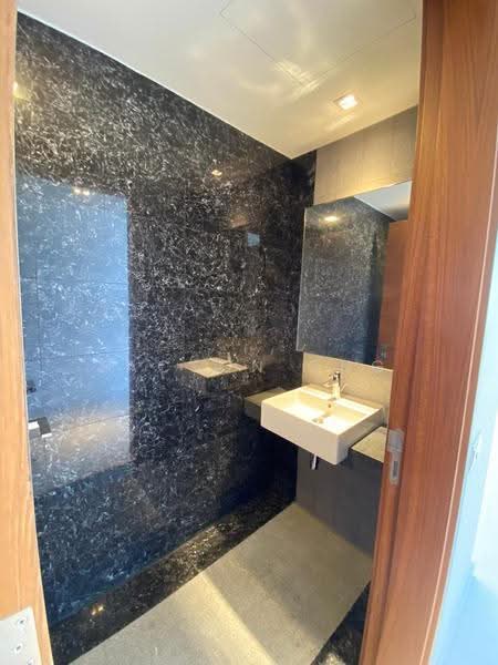 Altez, 16 Enggor Street, Chinatown / Tanjong Pagar, 3 Bedrooms, 1,507 sqft, Condominium For Sale, by Zacson Ong, 500266022 - Bathroom - PropertyGuru.com.sg