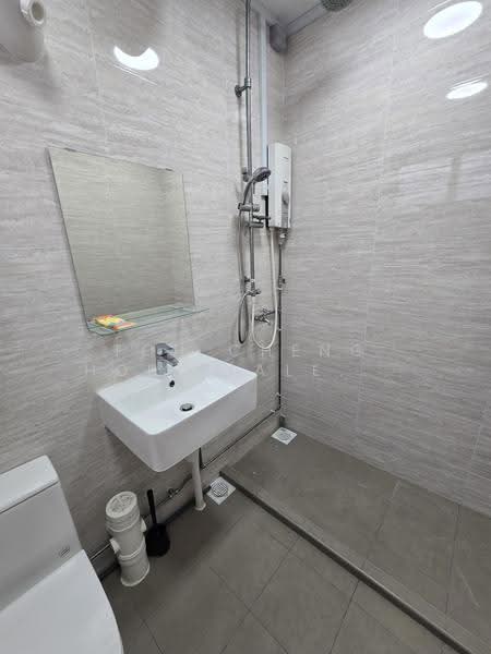 165 Simei Road, 165 Simei Road, Pasir Ris / Tampines, 3 Bedrooms, 1,313 sqft, HDB Flat For Sale, by Toh Cheng Hoey (Alex Toh), 500266027 - Bathroom - PropertyGuru.com.sg