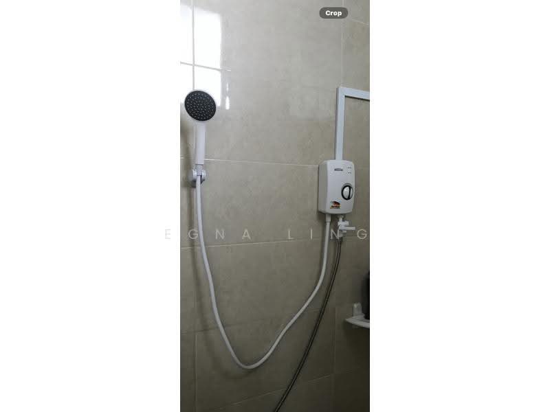Woodlands Bizhub, 190 Woodlands Industrial Park E5, Sembawang / Yishun, 1,927 sqft, Light Industrial (B1) For Sale, by Egna Ling, 500266033 - CommercialGuru.com.sg
