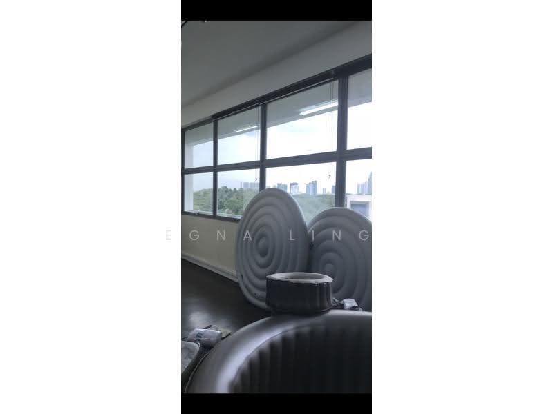 Woodlands Bizhub, 190 Woodlands Industrial Park E5, Sembawang / Yishun, 1,927 sqft, Light Industrial (B1) For Sale, by Egna Ling, 500266033 - CommercialGuru.com.sg