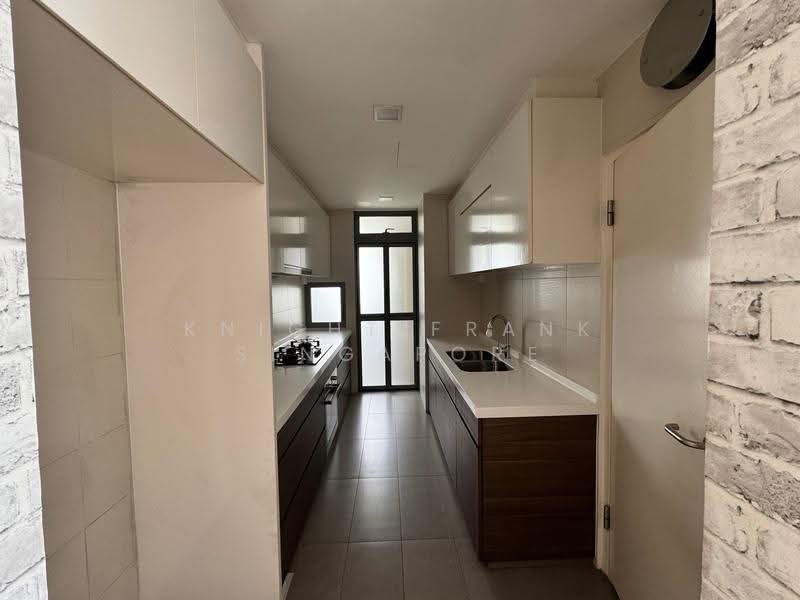 Skies Miltonia, 31 Miltonia Close, Sembawang / Yishun, 4 Bedrooms, 3,574 sqft, Condominium For Sale, by GWEN LIM, 500266042 - Kitchen - PropertyGuru.com.sg