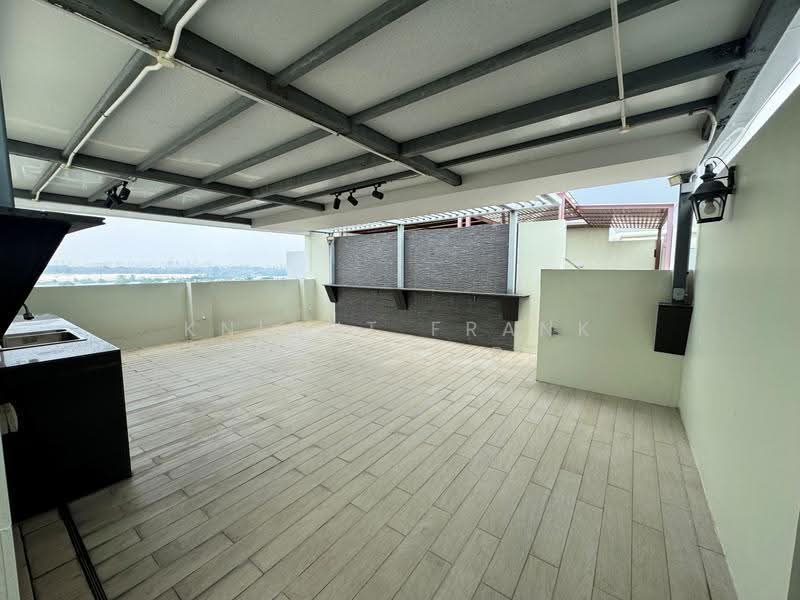 Skies Miltonia, 31 Miltonia Close, Sembawang / Yishun, 4 Bedrooms, 3,574 sqft, Condominium For Sale, by GWEN LIM, 500266042 - Balcony - PropertyGuru.com.sg