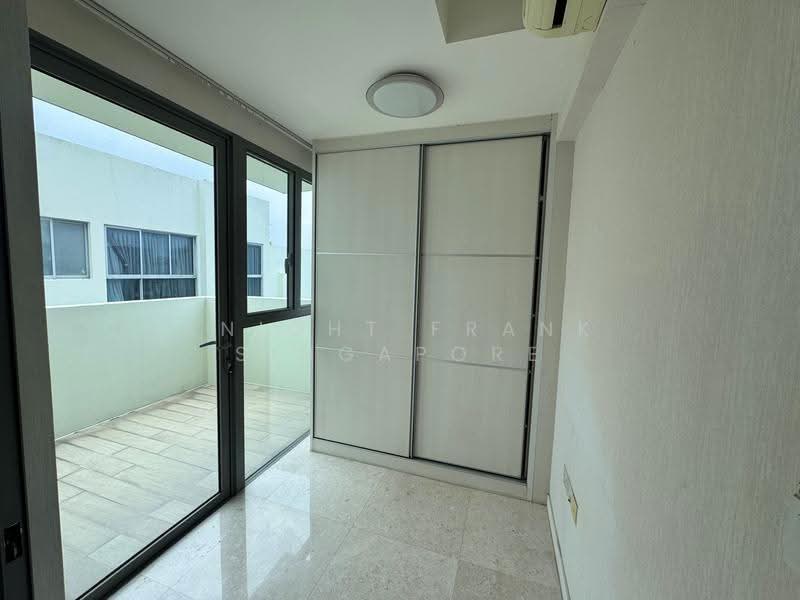 Skies Miltonia, 31 Miltonia Close, Sembawang / Yishun, 4 Bedrooms, 3,574 sqft, Condominium For Sale, by GWEN LIM, 500266042 - Balcony - PropertyGuru.com.sg