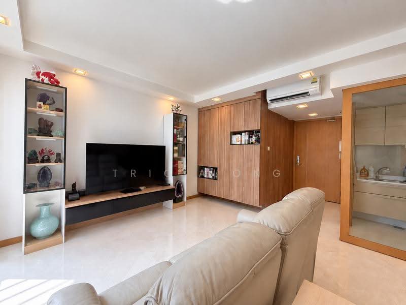 8 @ Mount Sophia, 10 Mount Sophia, Orchard / River Valley, 1 Bedroom, 861 sqft, Condominium For Sale, by Tricia Ong, 500266047 - Living Room - PropertyGuru.com.sg