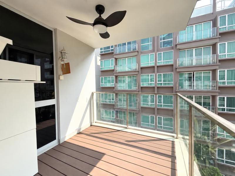 8 @ Mount Sophia, 10 Mount Sophia, Orchard / River Valley, 1 Bedroom, 861 sqft, Condominium For Sale, by Tricia Ong, 500266047 - Balcony - PropertyGuru.com.sg