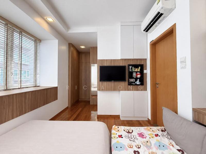 8 @ Mount Sophia, 10 Mount Sophia, Orchard / River Valley, 1 Bedroom, 861 sqft, Condominium For Sale, by Tricia Ong, 500266047 - Bedroom - PropertyGuru.com.sg