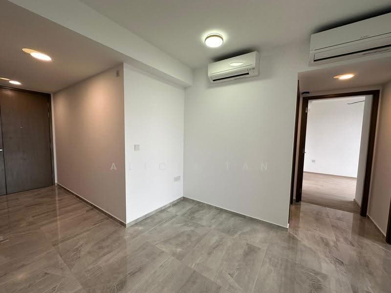 Affinity At Serangoon, Hougang / Punggol / Sengkang, 2 Bedrooms, 732 sqft, Condominium For Sale, by Alicia Tan, 500266054 - Interior - PropertyGuru.com.sg