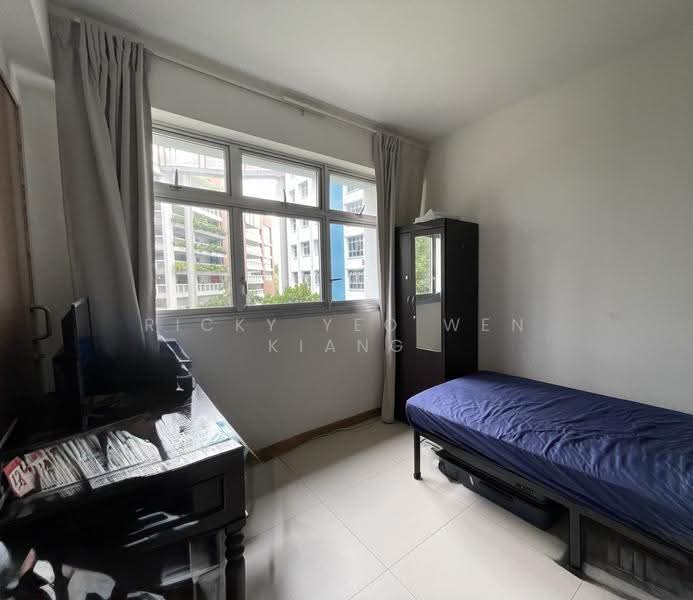 993B Buangkok Link, 993B Buangkok Link, Hougang / Punggol / Sengkang, 1 Bedroom, 409 sqft, HDB Flat For Sale, by Ricky Yeo Wen Kiang, 500266060 - Bedroom - PropertyGuru.com.sg