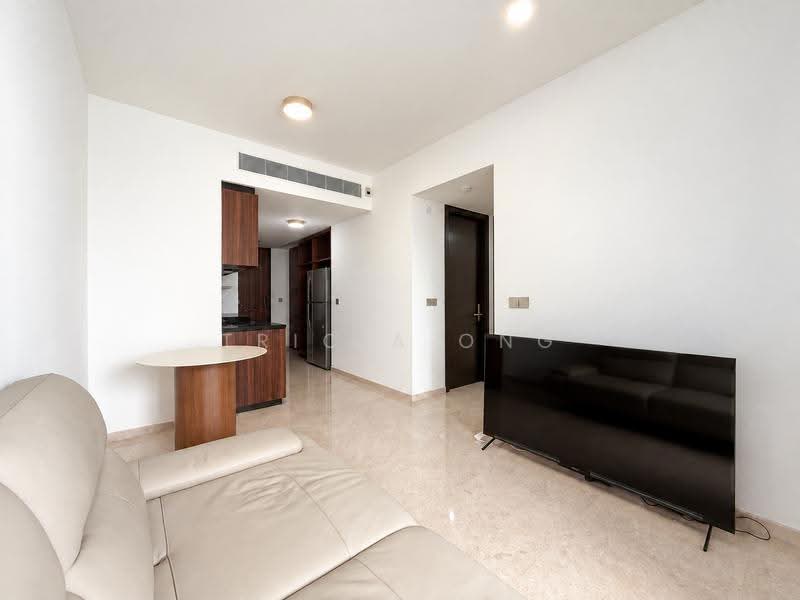 Pullman Residences, 18 Dunearn Road, Newton / Novena, 2 Bedrooms, 667 sqft, Condominium For Sale, by Tricia Ong, 500266064 - Living Room - PropertyGuru.com.sg