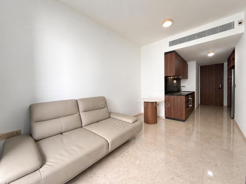 Pullman Residences, 18 Dunearn Road, Newton / Novena, 2 Bedrooms, 667 sqft, Condominium For Sale, by Tricia Ong, 500266064 - Living Room - PropertyGuru.com.sg